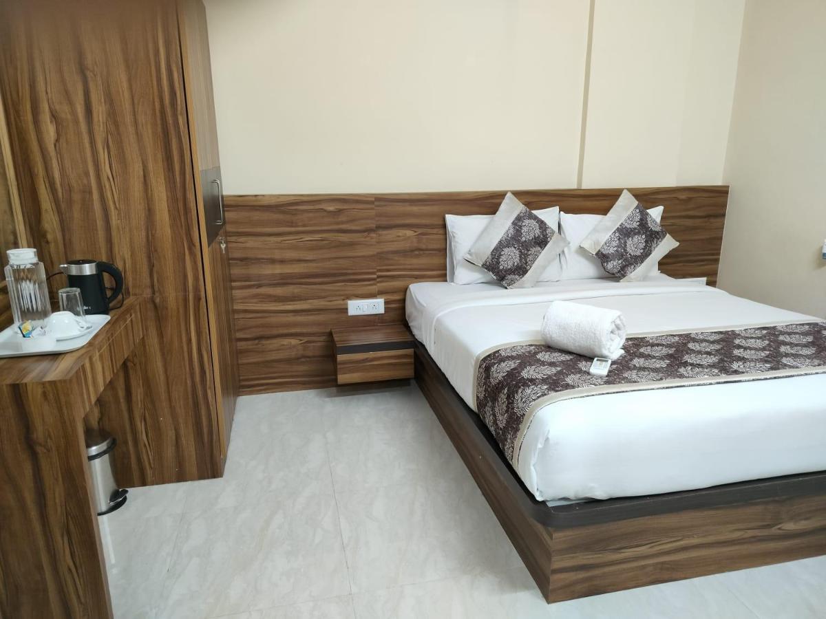 Hotel Bulande Comforts 1 Bhk Flat Manyata Tech Park Bangalore Buitenkant foto
